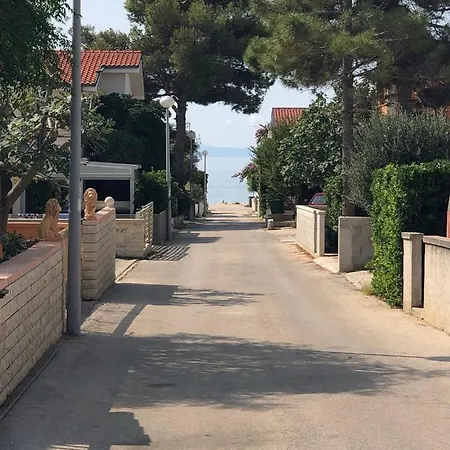 Appartement By The Sea - 18507