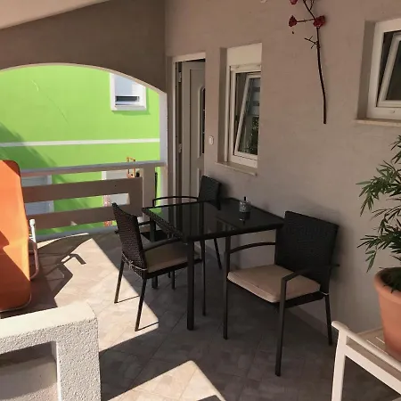 By The Sea - 18507 Apartament Vir